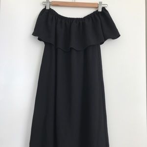 Aritzia Wilfred Neuchatel Off Shoulder Dress